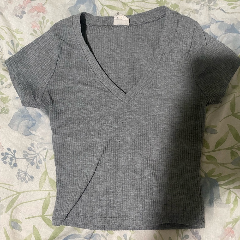 V neck crop top